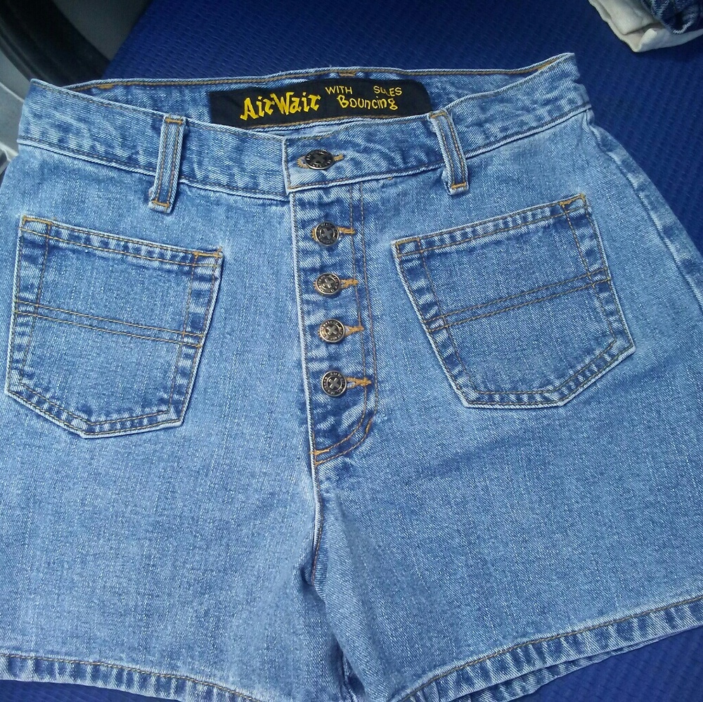 Vintage Dr Martens high rise mom jean shorts